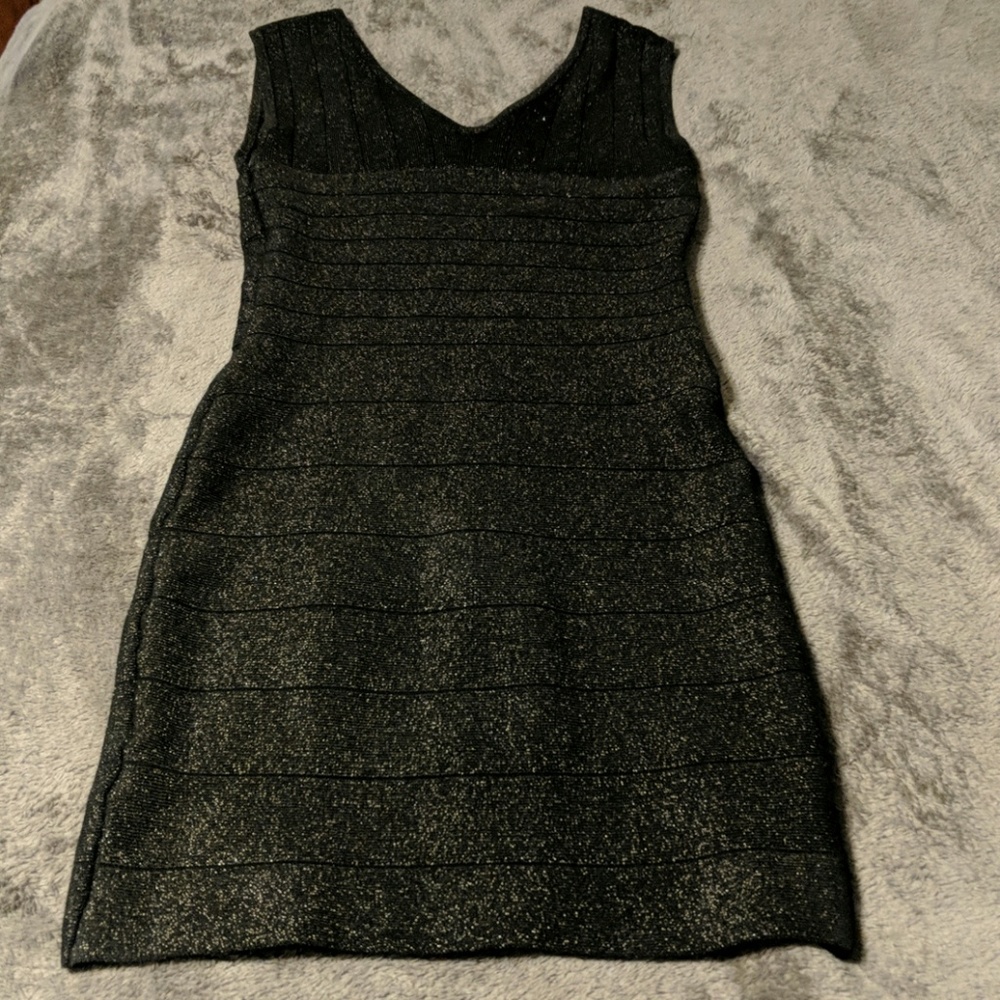 Forever 21 black dress - Picture 4 of 4